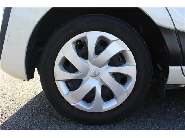 TOYOTA SIENTA 2017 Image 31