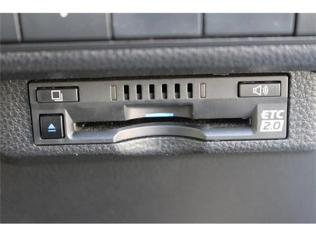 TOYOTA COROLLA TOURING HYBR 2019 Image 31