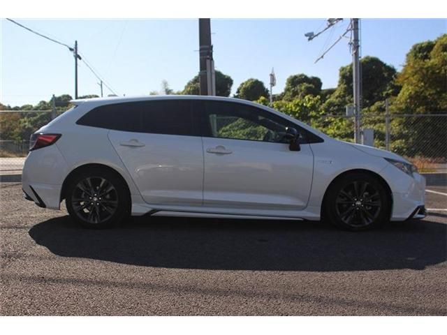 TOYOTA COROLLA TOURING HYBR 2019 Image 31