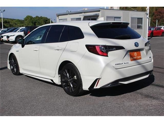 TOYOTA COROLLA TOURING HYBR 2019 Image 31
