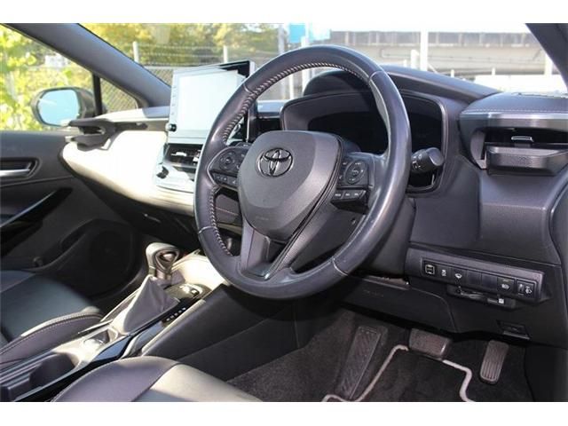 TOYOTA COROLLA TOURING HYBR 2019 Image 31