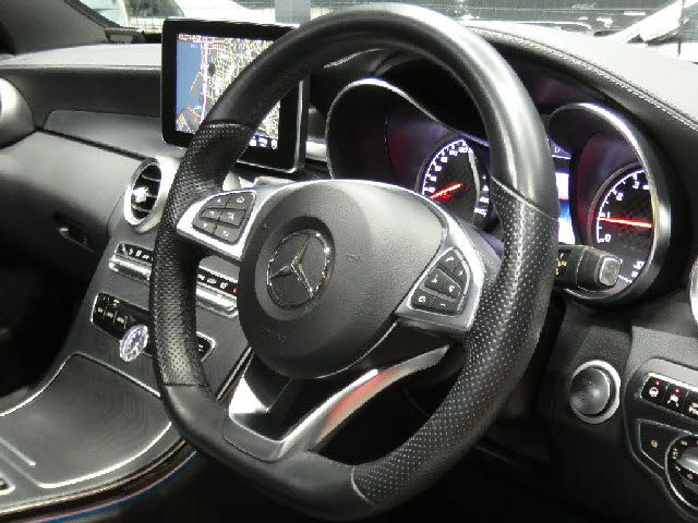 MERCEDES BENZ MERCEDES AMG C CLASS 2016 Image 31