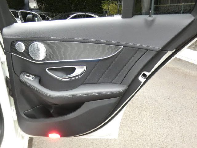 MERCEDES BENZ MERCEDES AMG C CLASS 2016 Image 31