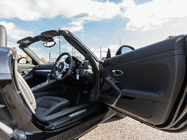 PORSCHE BOXSTER S 2014 Image 31