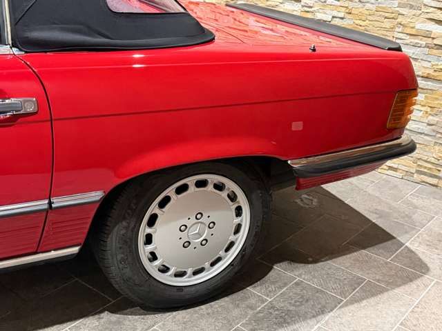 MERCEDES BENZ SL CLA 1986 Image 31