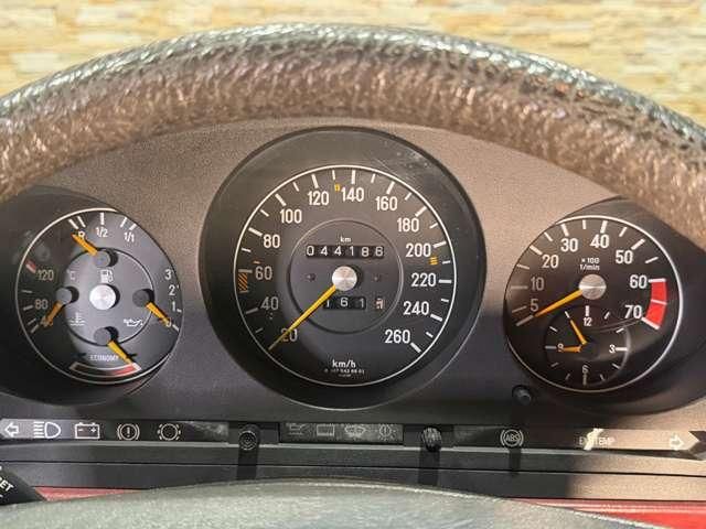 MERCEDES BENZ SL CLA 1986 Image 31