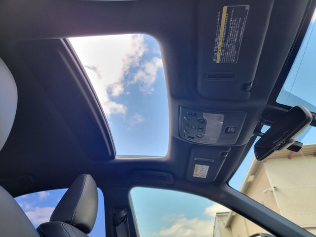 TOYOTA LEXUS IS300H 2014 Image 31