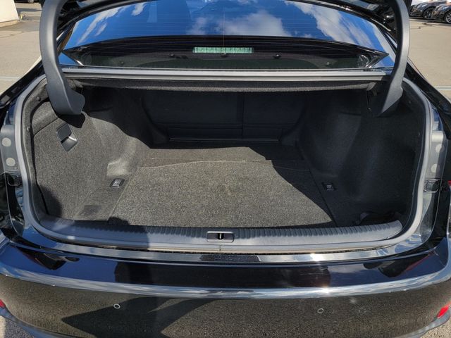 TOYOTA LEXUS IS300H 2014 Image 31