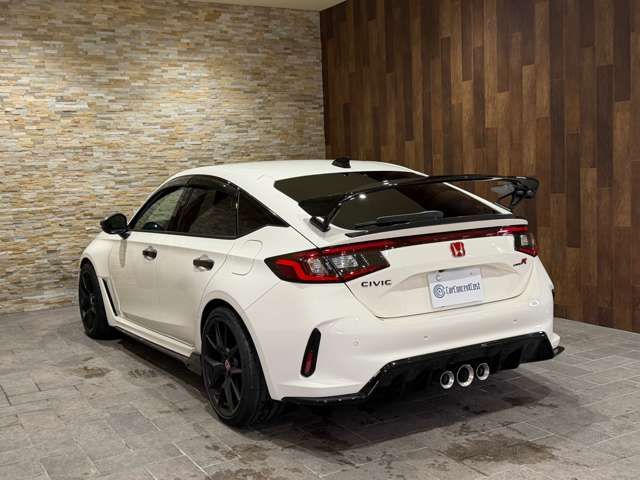 HONDA CIVIC HATCHBACK 2025 Image 31