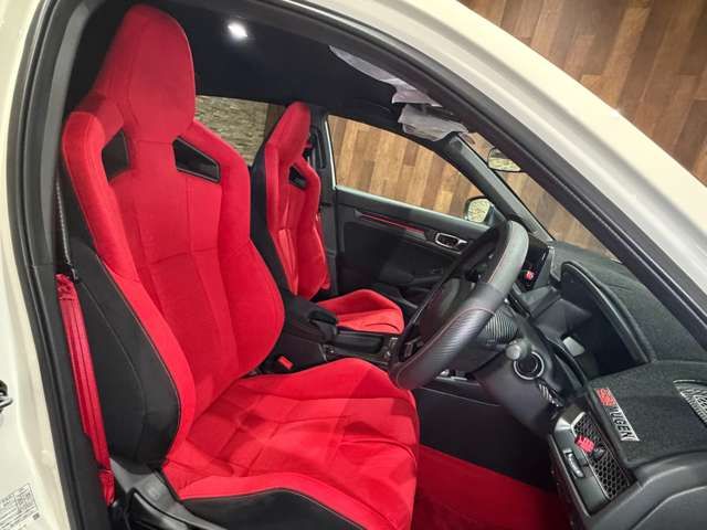 HONDA CIVIC HATCHBACK 2025 Image 31