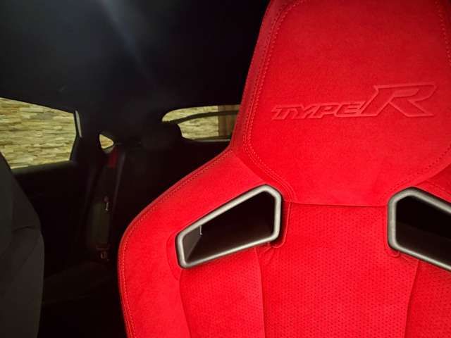 HONDA CIVIC HATCHBACK 2025 Image 31