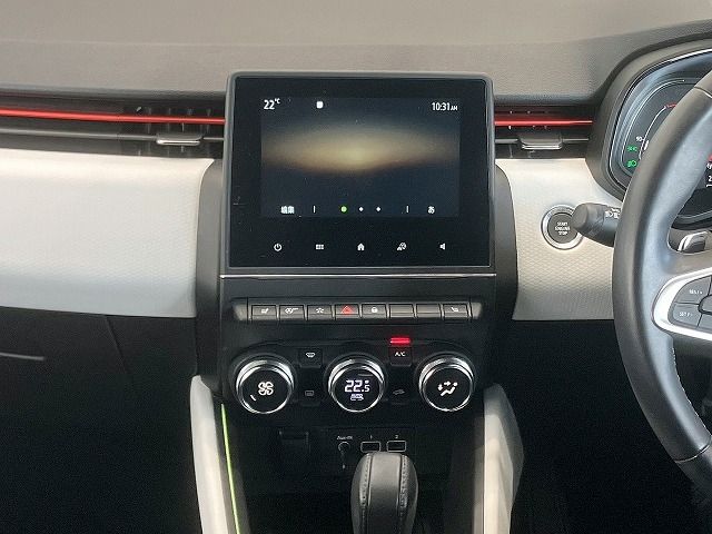 RENAULT LUTECIA 2022 Image 31