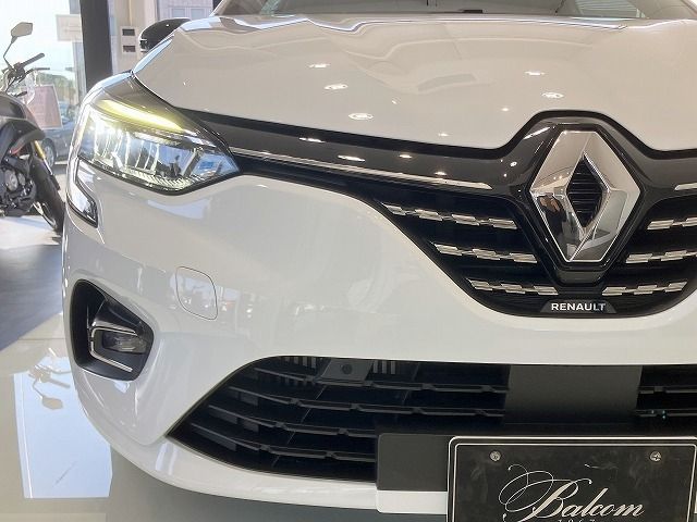 RENAULT LUTECIA 2022 Image 31