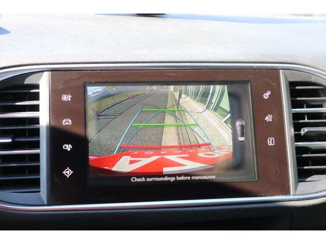 PEUGEOT 308 2017 Image 31