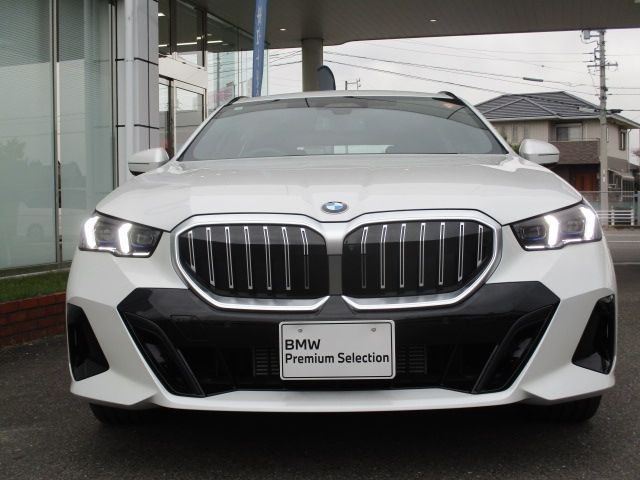 BMW 5SERIES TOURING 2025 Image 31