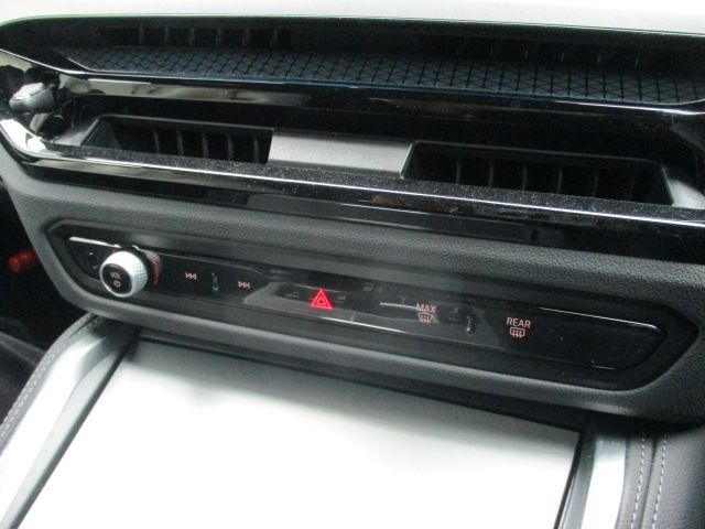 BMW 4SERIES GRAN COU 2025 Image 31