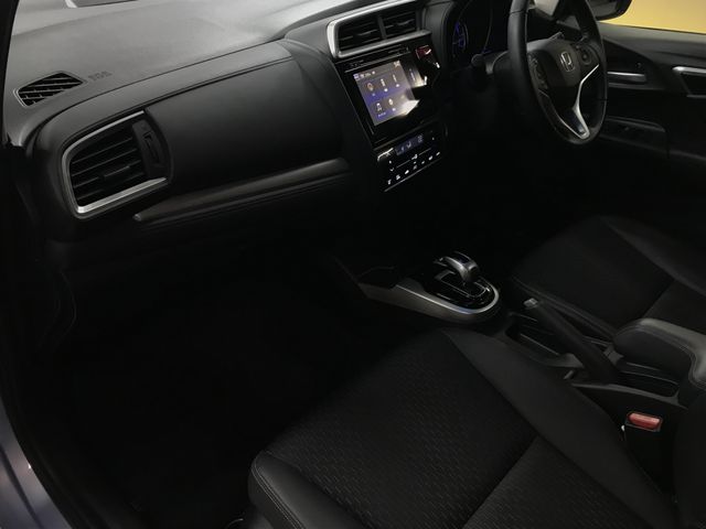 HONDA FIT HYBRID 2016 Image 31