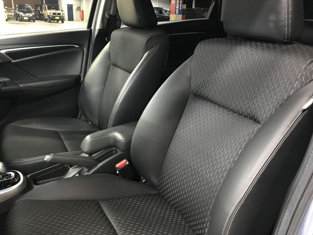 HONDA FIT HYBRID 2016 Image 31