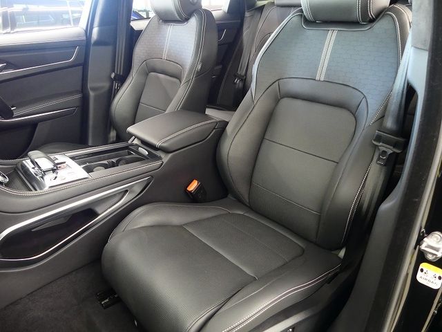 JAGUAR F-PACE 2024 Image 31