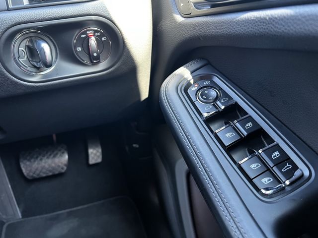 PORSCHE MACAN 2019 Image 31