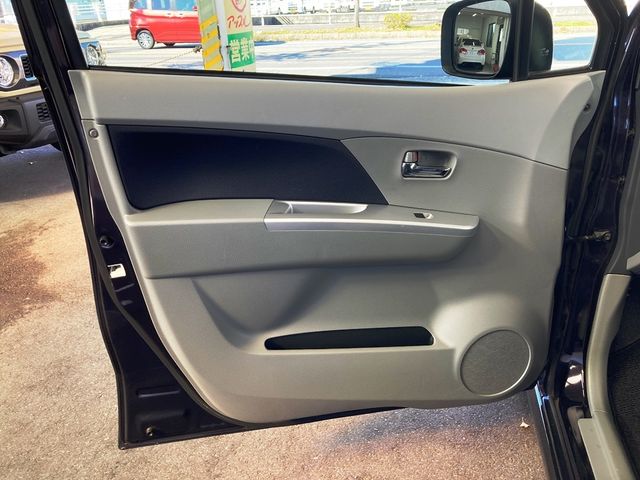 SUZUKI WAGON R 2012 Image 31