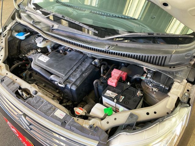 SUZUKI WAGON R 2012 Image 31