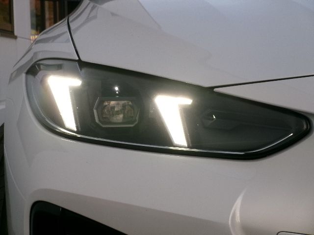 BMW 4SERIES GRAN COU 2025 Image 31