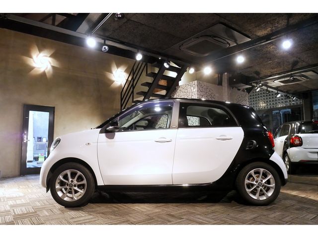 MCC SMART FORFOUR 2016 Image 31