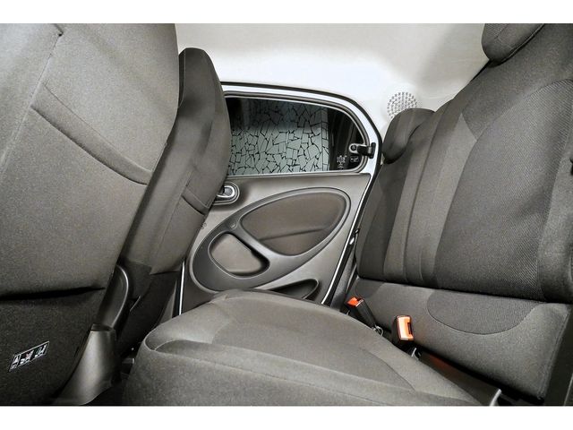 MCC SMART FORFOUR 2016 Image 31