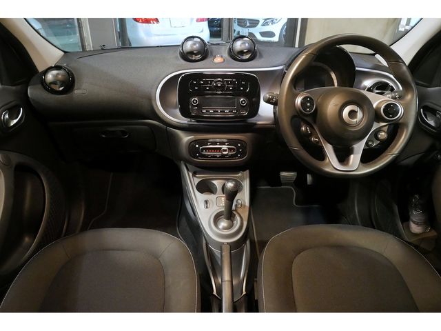 MCC SMART FORFOUR 2016 Image 31
