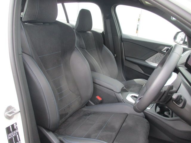 BMW 1SERIES 2025 Image 31