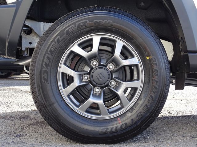 SUZUKI JIMNY NOMADE 2025 Image 31