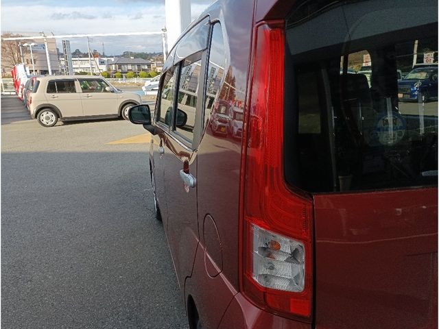 DAIHATSU MOVE 2017 Image 31