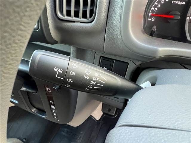 MAZDA SCRUM VAN 4WD 2022 Image 31