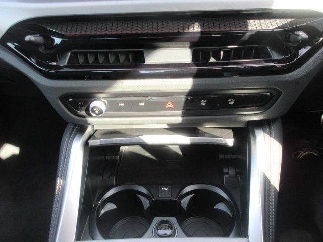 BMW 4SERIES COUPE 2025 Image 31