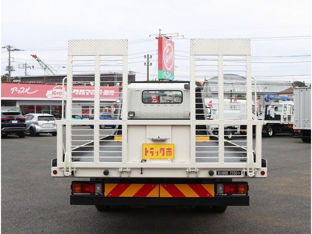 HINO DUTRO 2023 Image 31