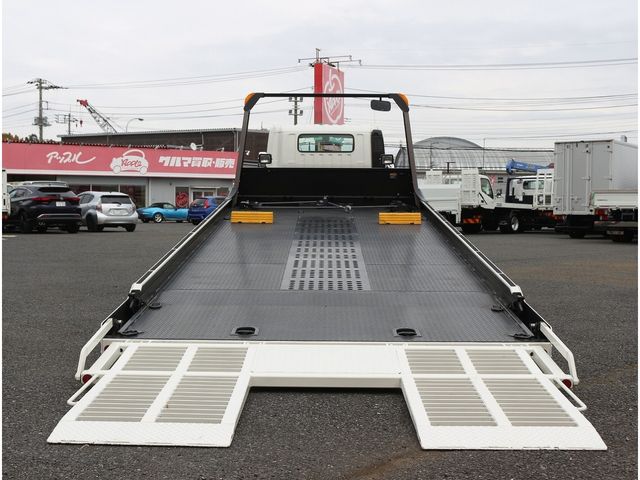 HINO DUTRO 2023 Image 31