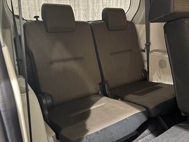 TOYOTA SIENTA HYBRID 2016 Image 31