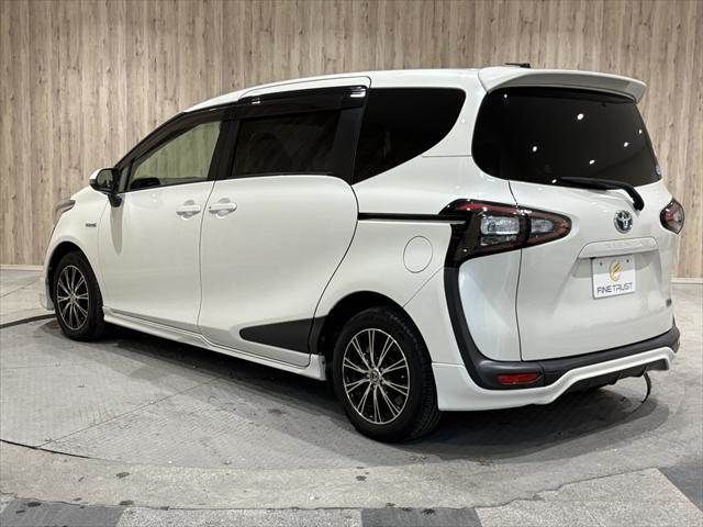 TOYOTA SIENTA HYBRID 2016 Image 31