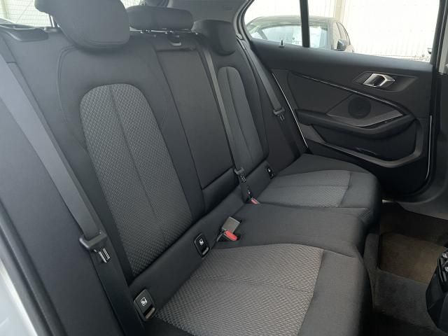BMW 1SERIES 2021 Image 31