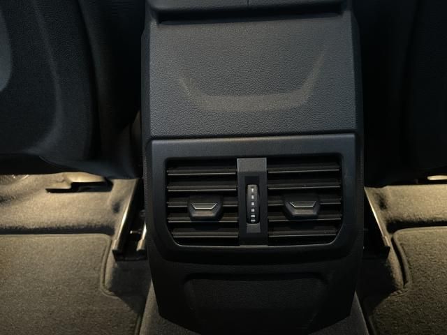 BMW 1SERIES 2021 Image 31