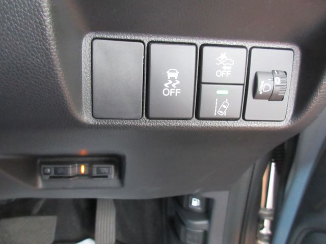 HONDA SHUTTLE HYBRID 2022 Image 31