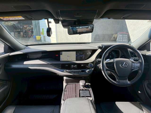 TOYOTA LEXUS LS500H 4WD 2017 Image 31