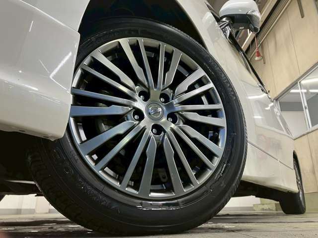 NISSAN ELGRAND 2019 Image 31