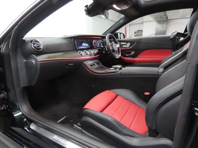 MERCEDES BENZ E CLAS 2018 Image 31