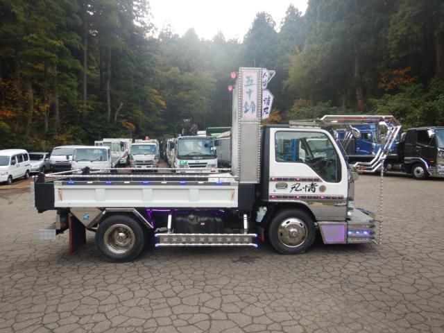 ISUZU ELF 2005 Image 31