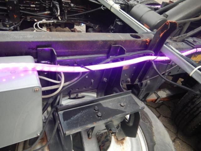 ISUZU ELF 2005 Image 31