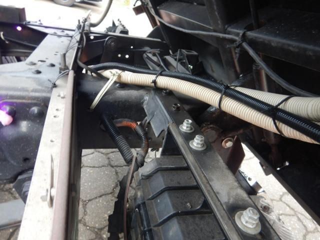 ISUZU ELF 2005 Image 31