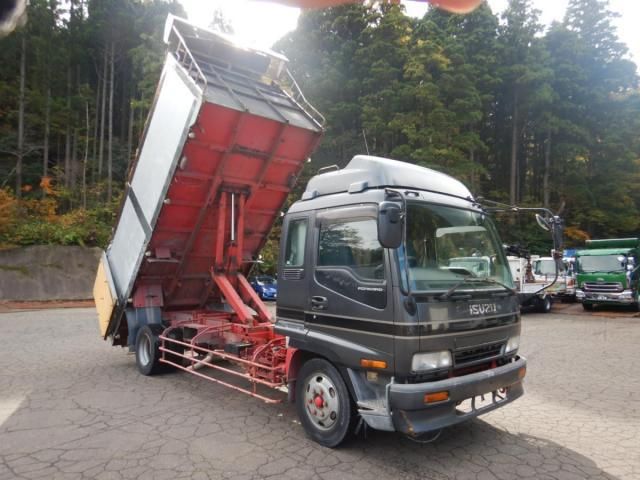 ISUZU FORWARD 2004 Image 31