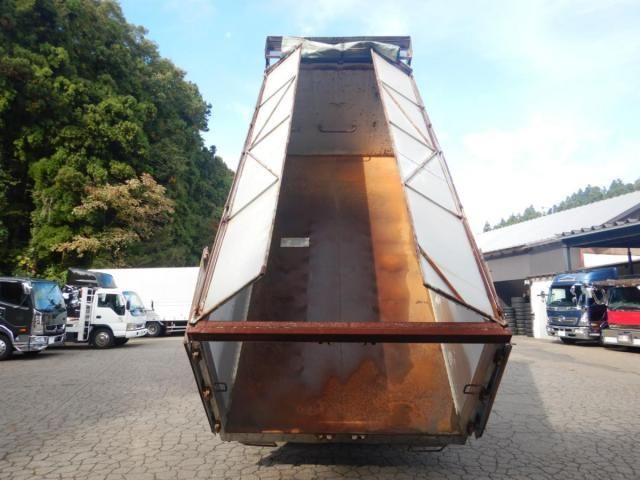 ISUZU FORWARD 2004 Image 31